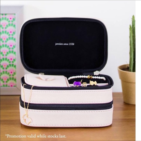 Tous Accessories - NWT Authentic Tous Jewelry box!